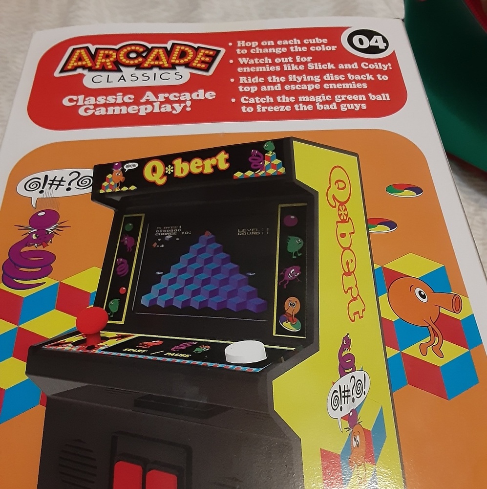 Mini arcade machine - Picture 2 of 2